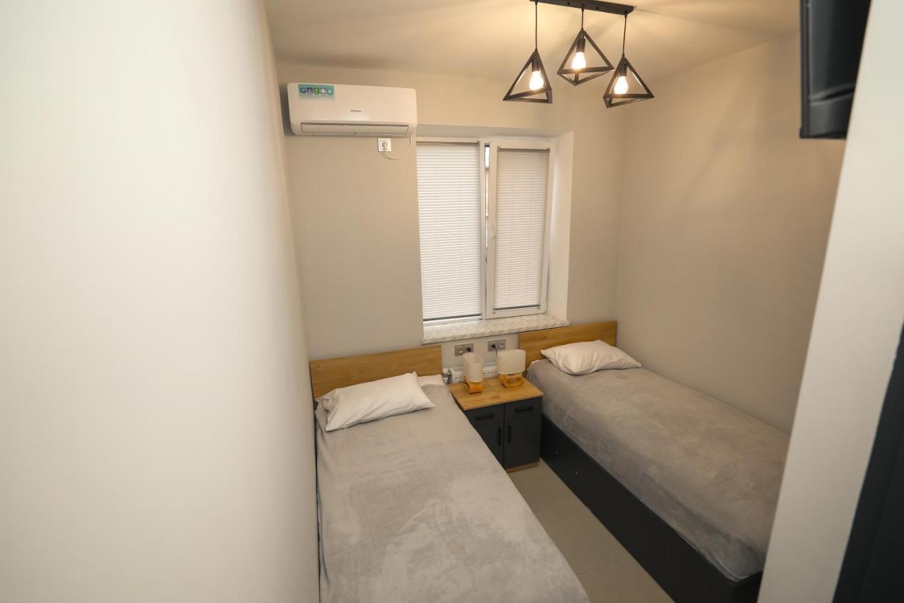 Am Hotel Jerevan Eksteriør billede